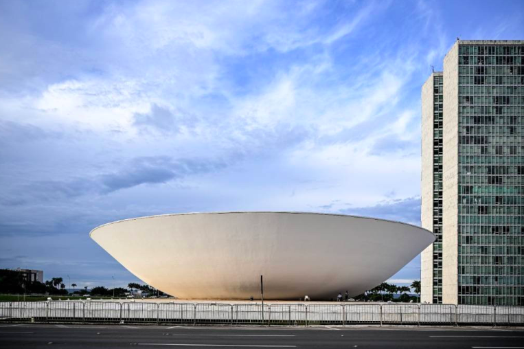 Governo amplia esforço contra pautas com impacto fiscal bilionário